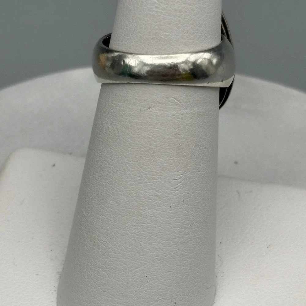 Vintage Sterling Silver Onyx Ring 925 Size 6 Smooth Bezel Set Statement